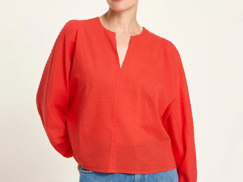 lanius 225 14491 00 368 red alert 34 strukturbluse mit kraeuseln 02x crop center lanius 225 14491 00 368 red alert 34 strukturbluse mit kraeuseln 02x crop center